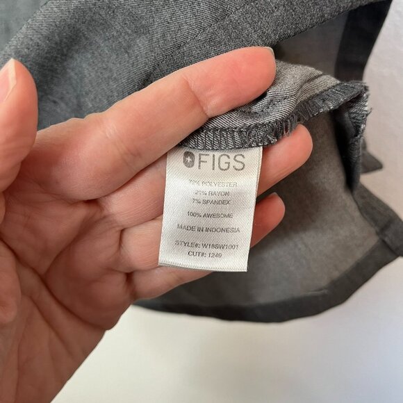 Figs Technical Collection Gray Scrub Top S style W18SW1001 short sleeve - Picture 5 of 8